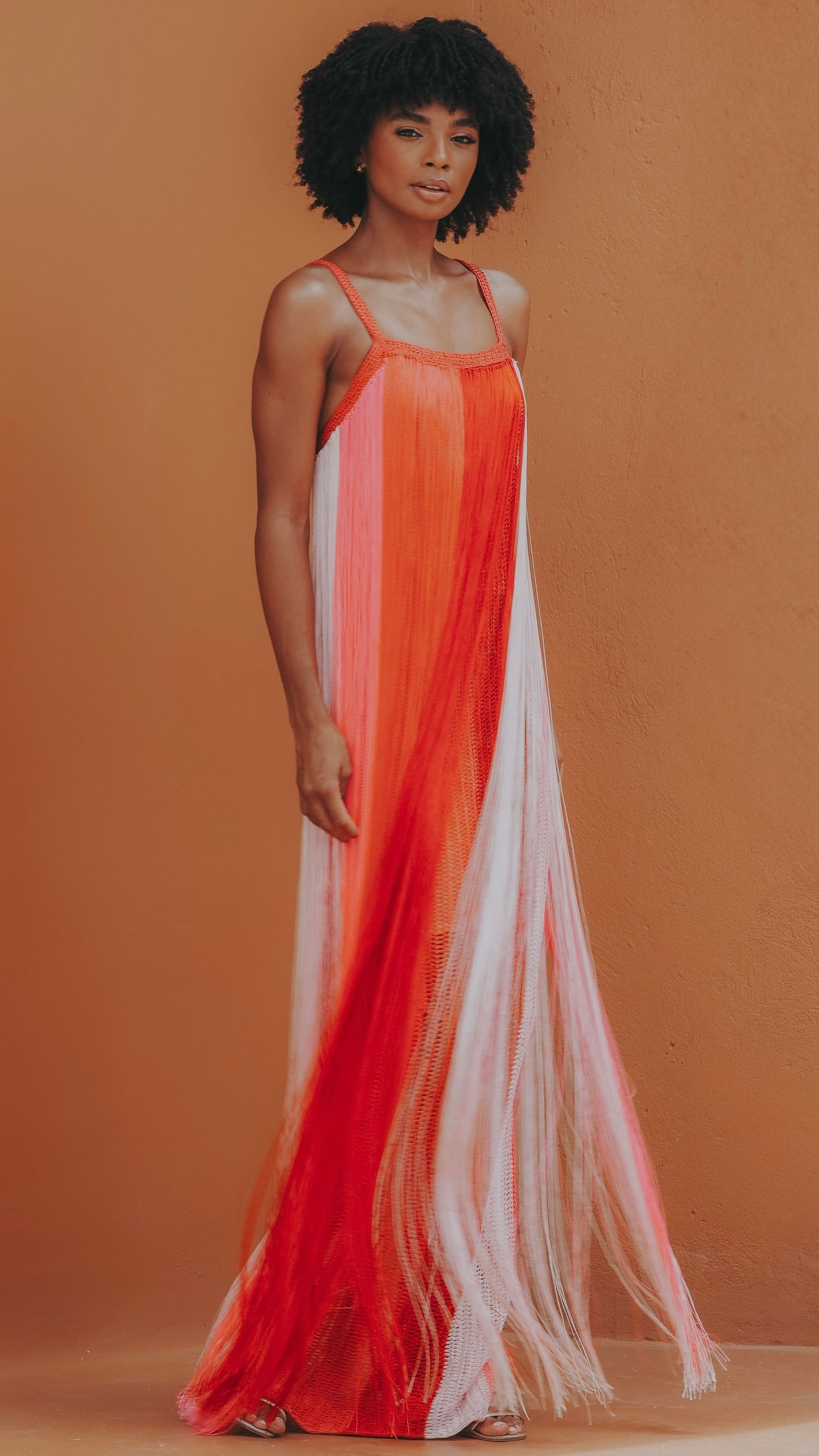 vestido crochê degrade vermelho