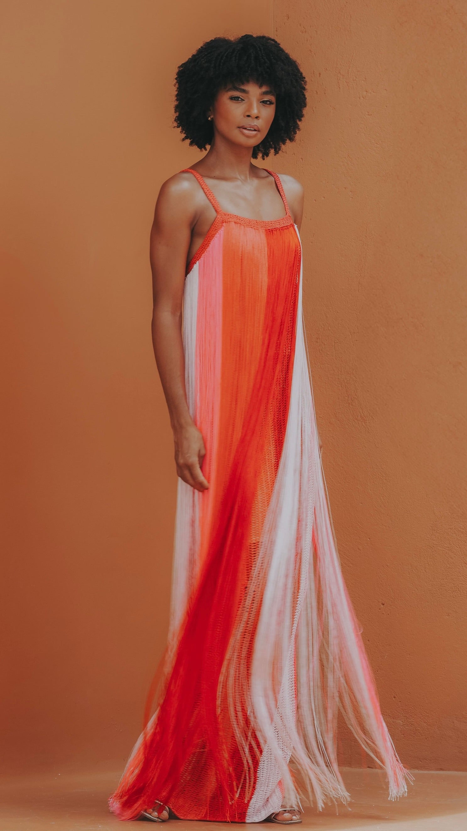 vestido crochê degrade vermelho