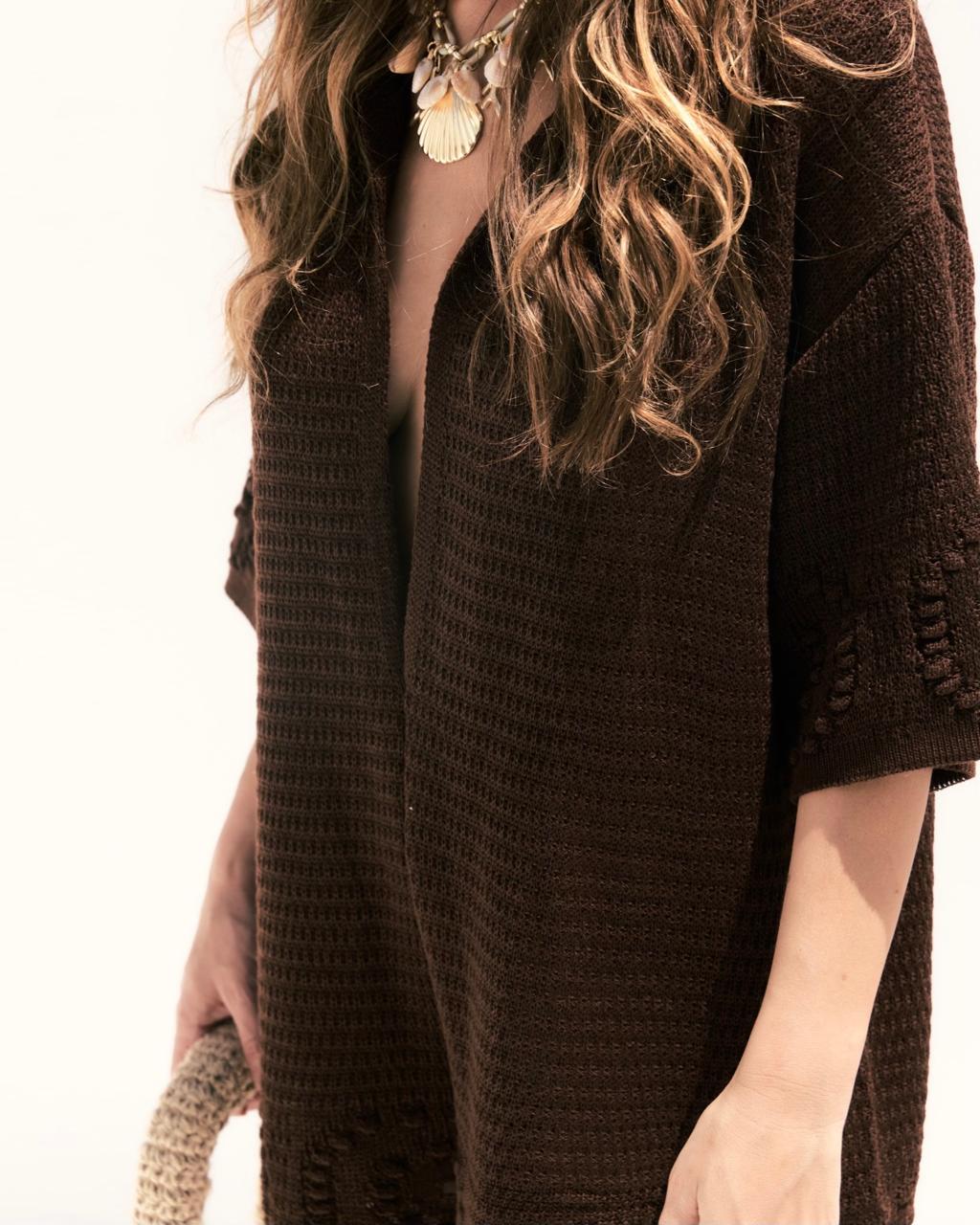 macaquinho marrom Rê Meirelles