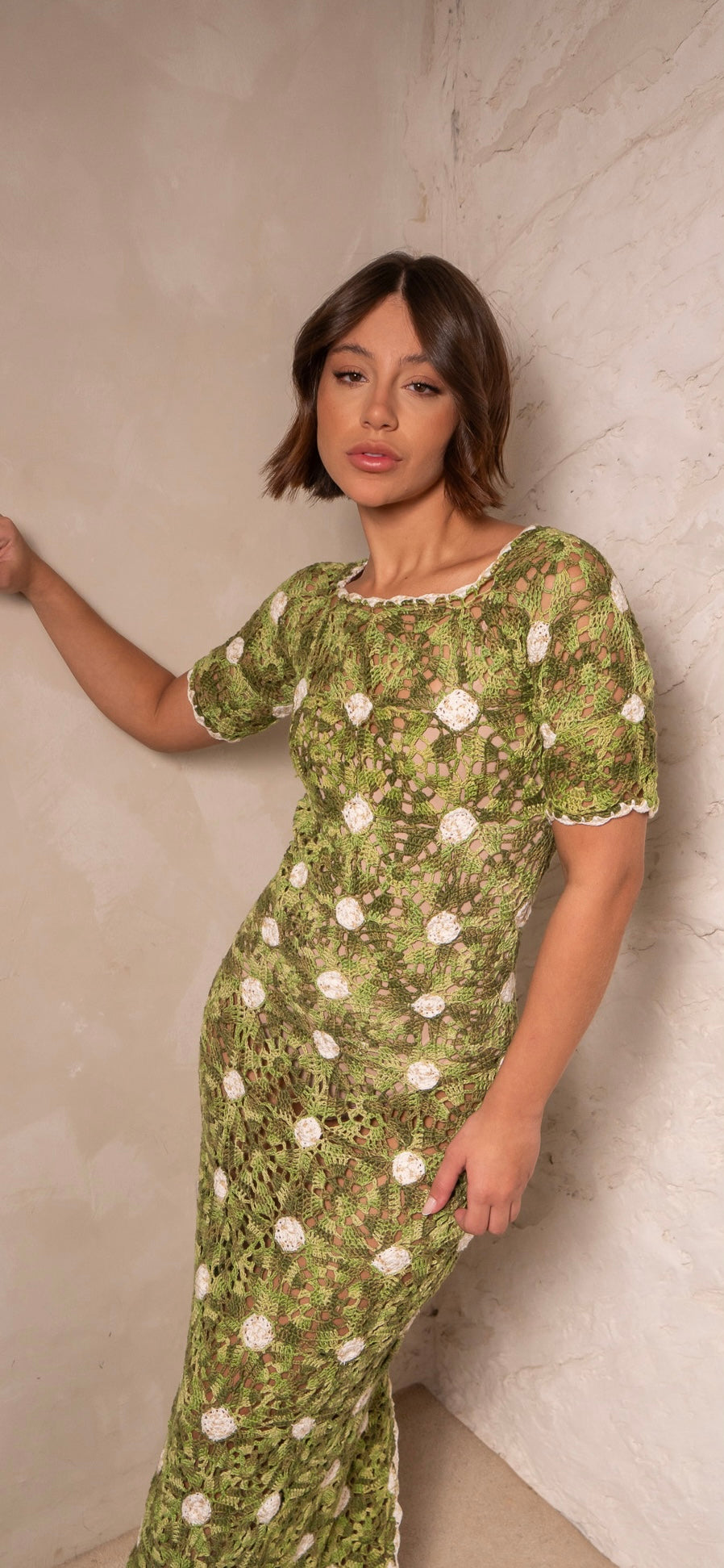 vestido longo crochê poa verde