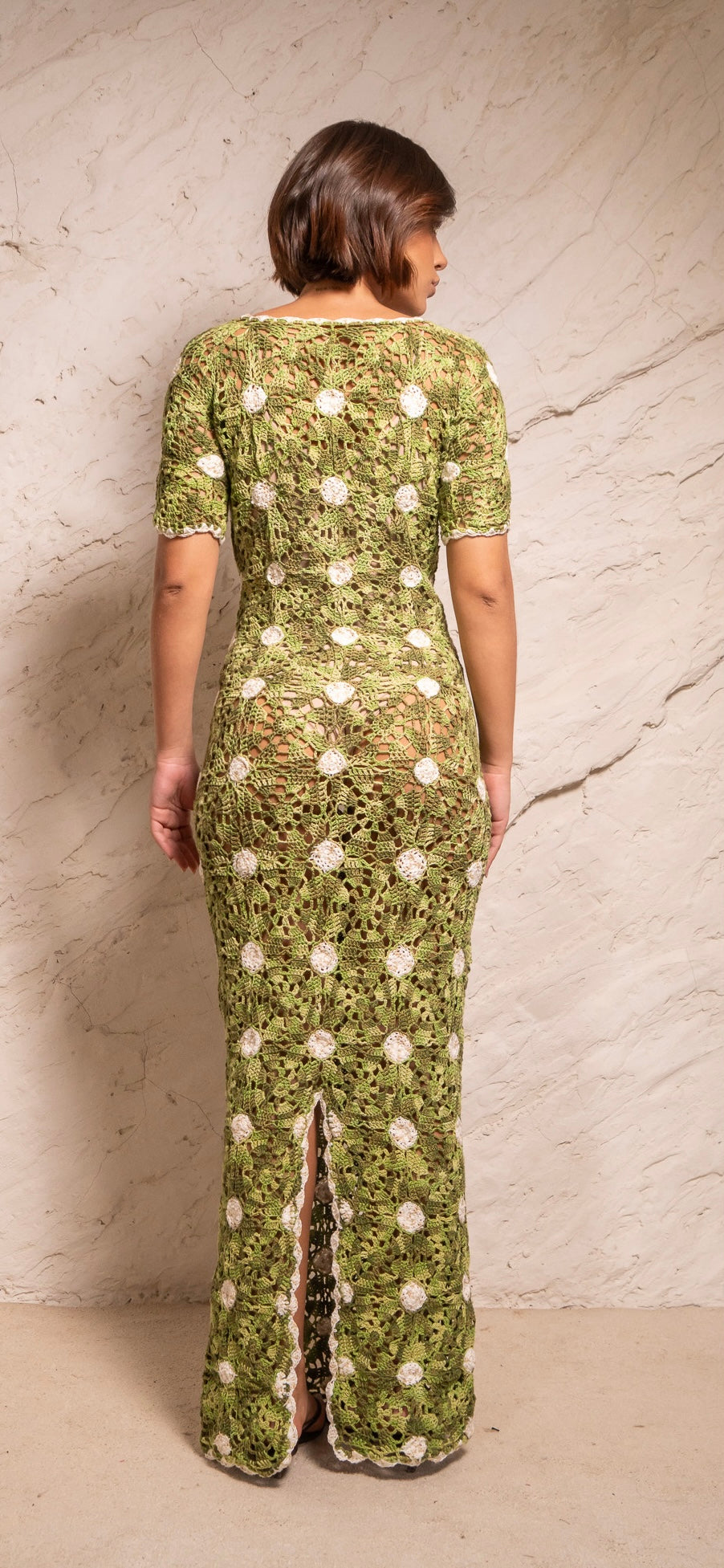 vestido longo crochê poa verde